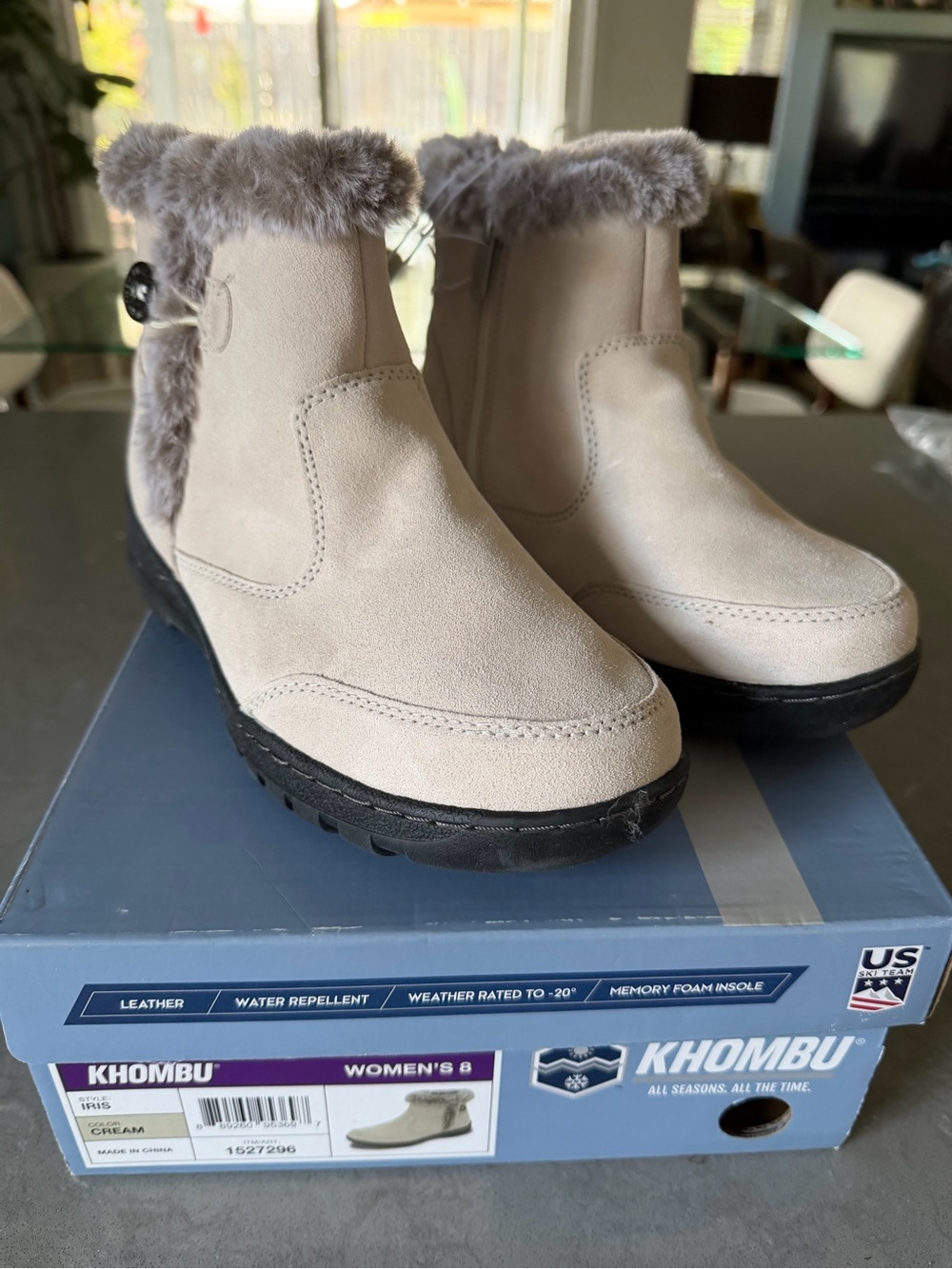 Khombu Women's Cream Faux-Fur Trim Winter Ankle Boots